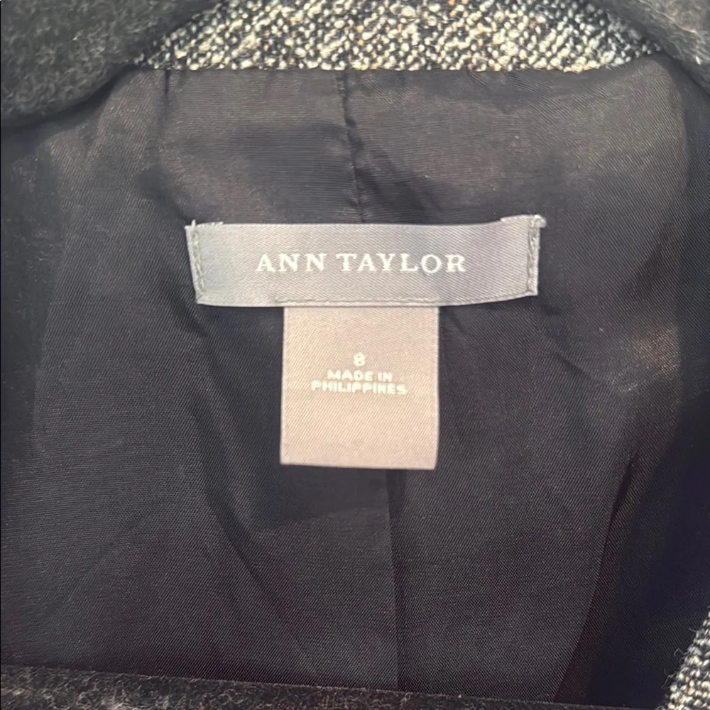 Ann Taylor Gray Tweed Belted Blazer - Picture 2 of 3